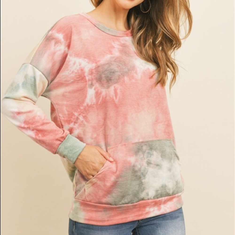 ✨ TIE DYE PULLOVER